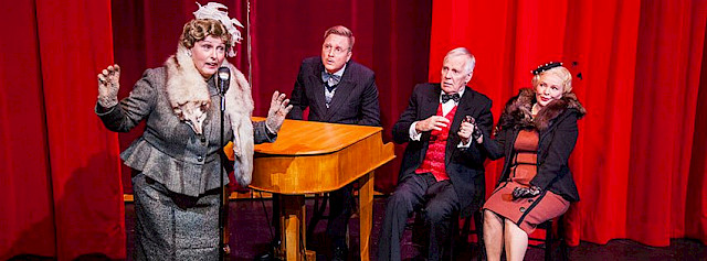 Suurenmoista, Florence Foster Jenkins, Tampereen Komediateatteri, 2018