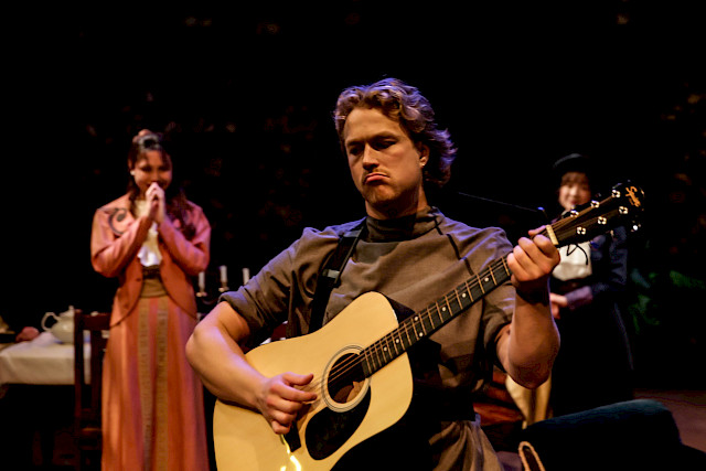 "Philistines" by Maxim Gorky, @Corbett Theatre in London, photo taken by Andrew H Williams (2025). Co-actors: Kexuan Qi & Jessica Liu.